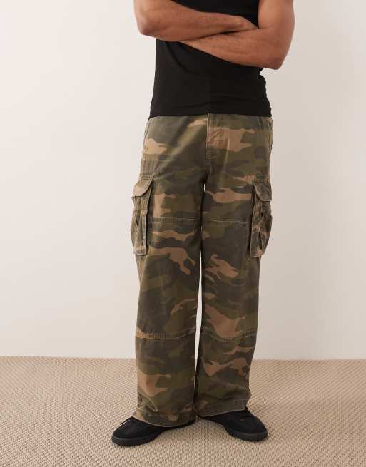 Hollister - Pantalon cargo baggy à imprimé camouflage