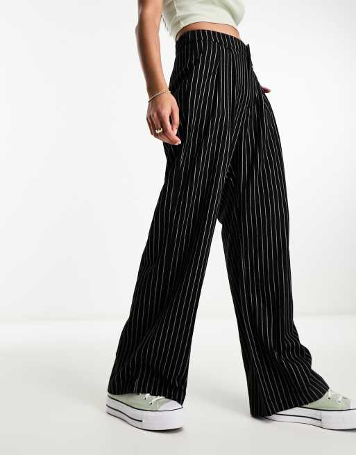 Hollister Pantaloni a fondo ampio neri e bianchi gessati
