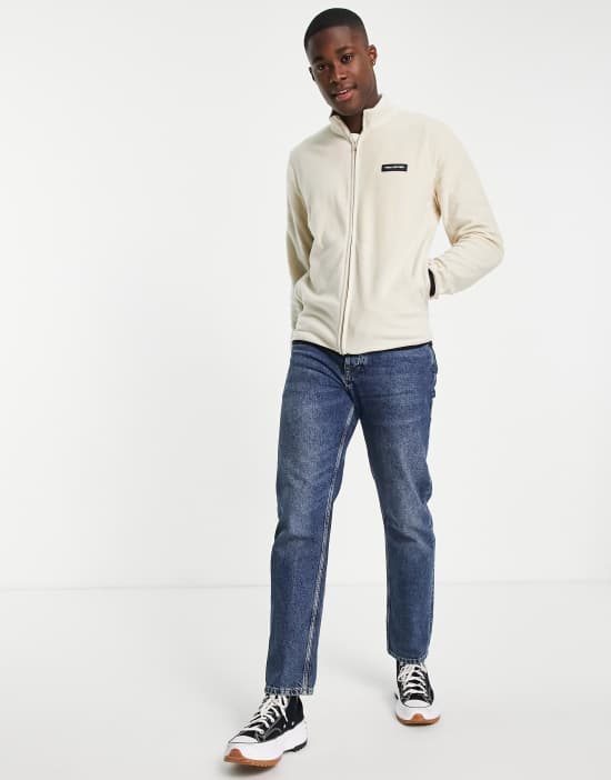 https://images.asos-media.com/products/hollister-polar-fleece-zip-through-sweatshirt-in-cream-with-chest-logo/201602192-4?$n_550w$&wid=550&fit=constrain