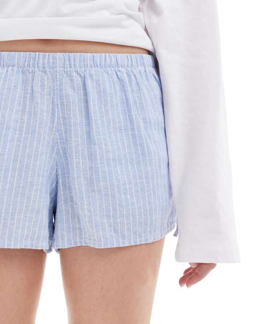Hollister pull on tie waist flippy short in blue and white stripe