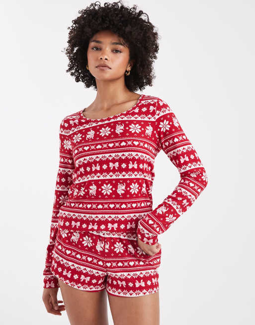 Hollister – Pyjama-Set in Rot mit Norwegermuster, bestehend aus langärmligem Oberteil und Shorts