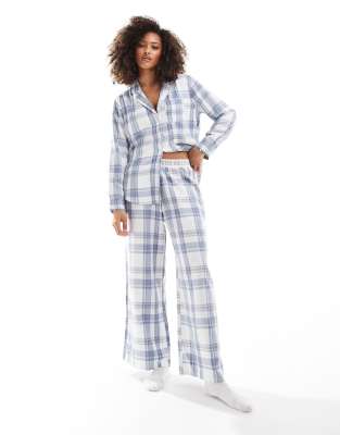 Hollister - Pyjamasbukser med logotaljebånd og blå/multifarvede tern i flonel - Del af sæt