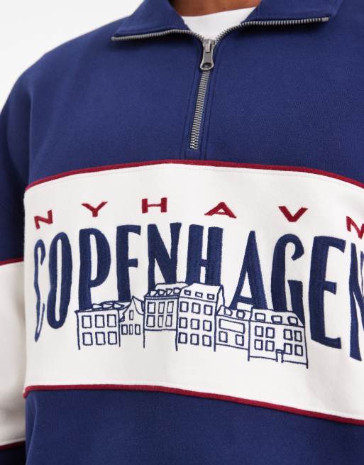Hollister quarter-zip boxy collegiate graphic sweatshirt in navy, 5 of 5