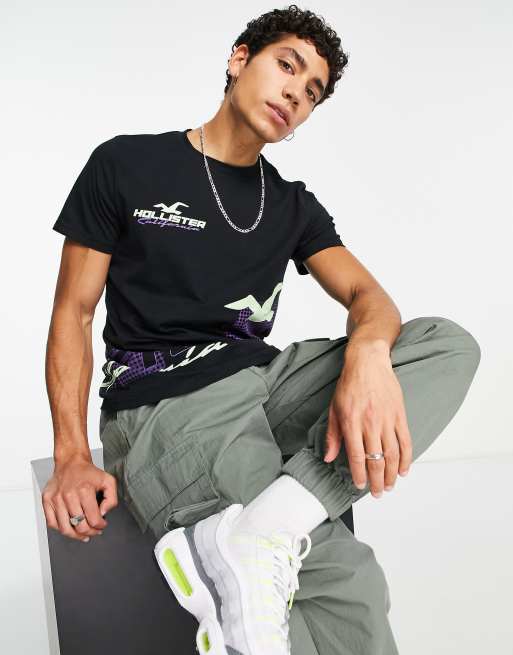 Hollister – Random – Svart, mönstrad t-shirt med logga
