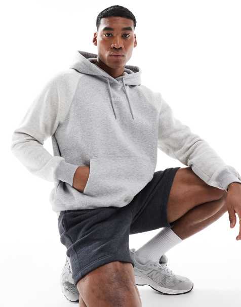 Hollister - Rechte varsity-hoodie met logo en contrasterende mouwen in grijs - view 1