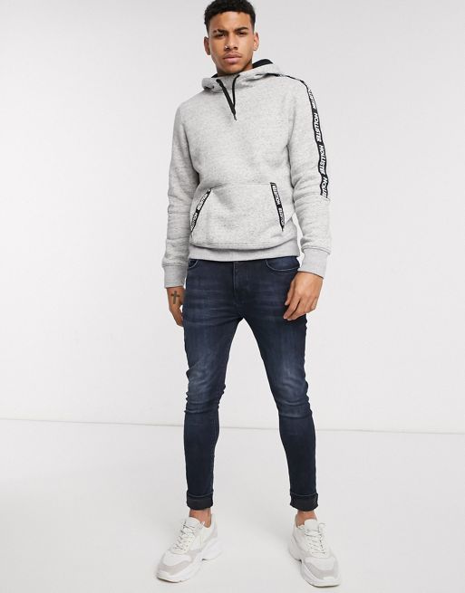 Hollister hoodie in grey with chest logo