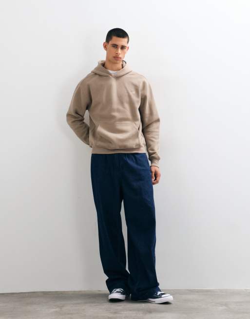 Hollister Relaxed Fit Kapuzenpullover mit Icon-Logo in Hellbraun, 3 von 9