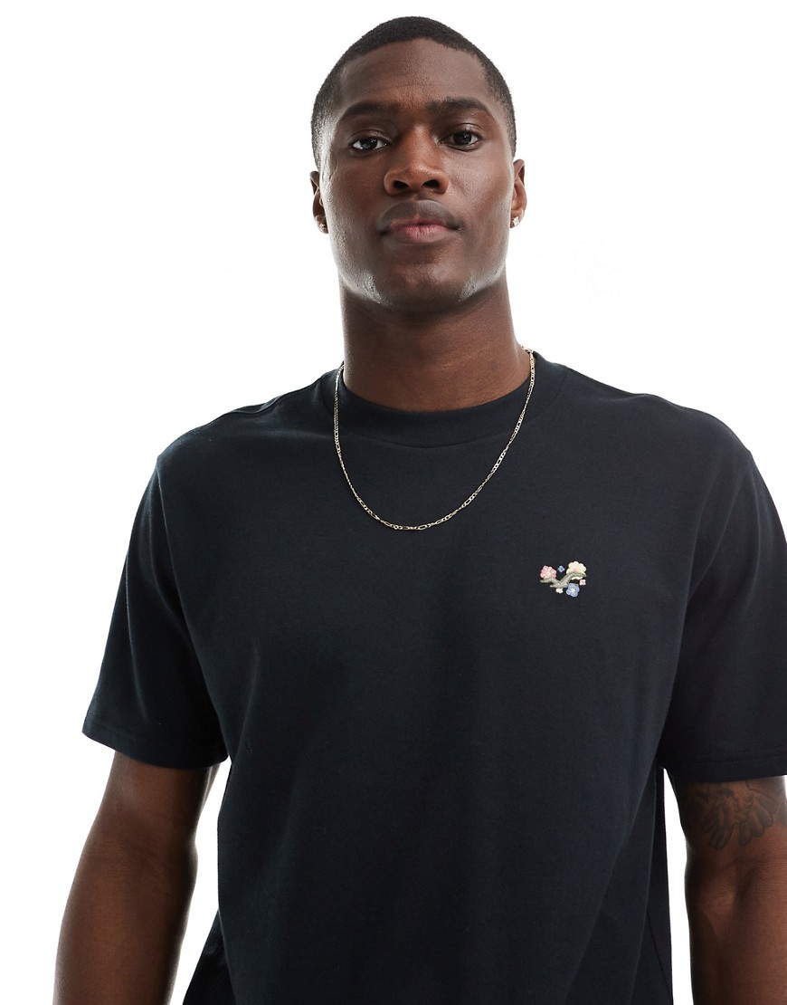 Hollister relaxed fit t-shirt in black with embroidery icon logo
