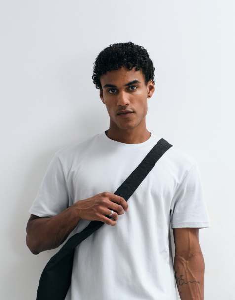 Hollister relaxed fit T-shirt in light gray - view 1