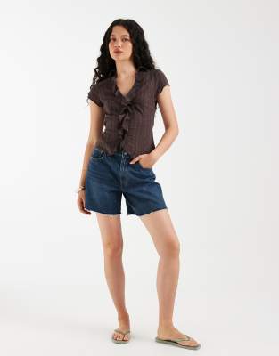 Hollister Short-sleeve Flyaway Ruffle Shirt In Brown