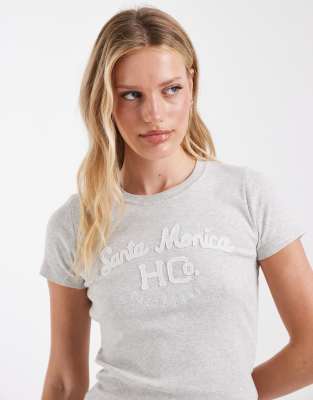 Hollister Santa Monica baby tee in light grey