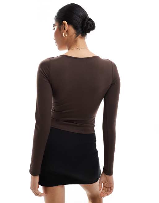 Hollister scoop neck long sleeve fitted top in chocolate, 4 of 4