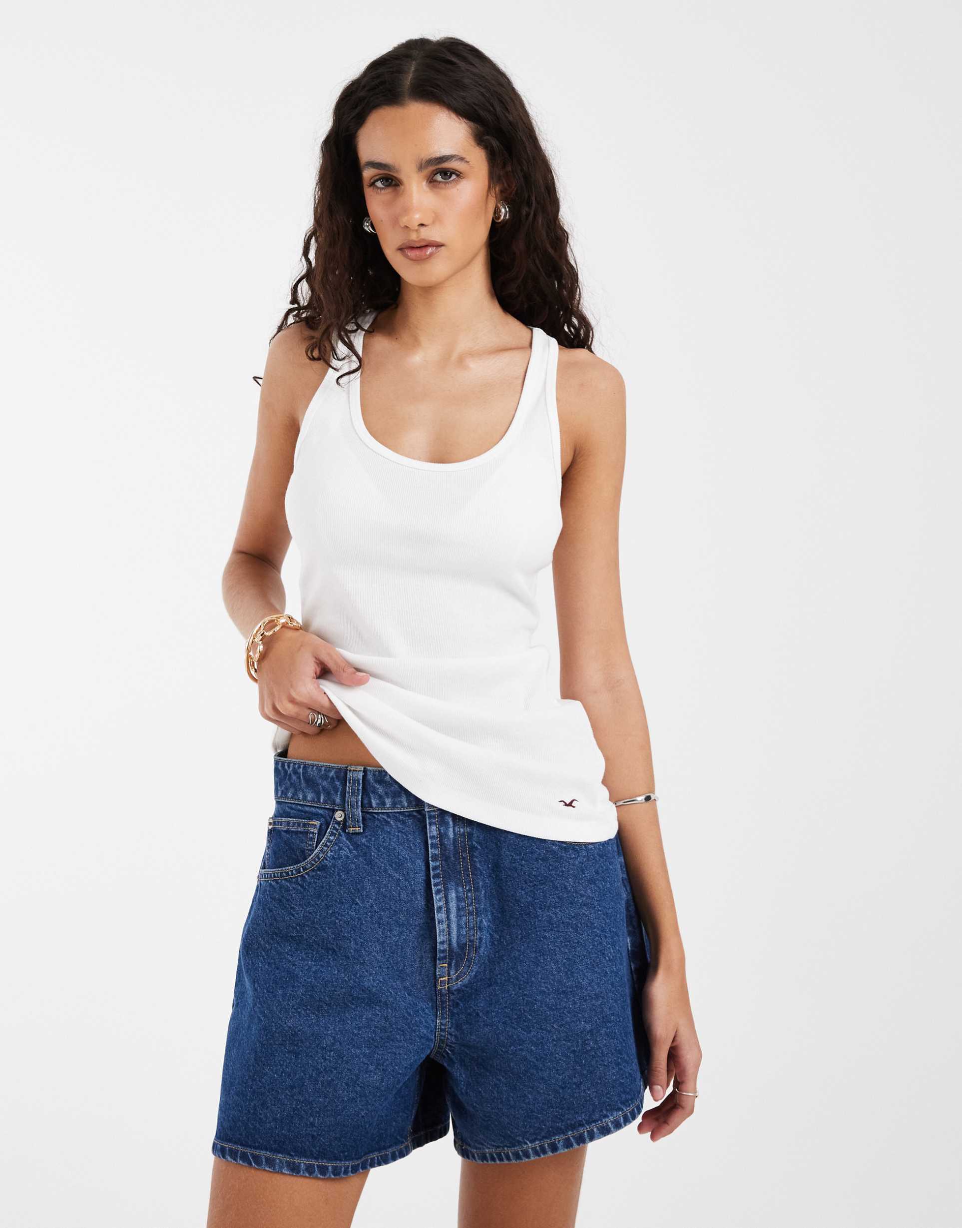 hollister scoop neck tank top in white