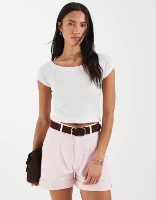 Топ Hollister с круглым вырезом горловины белого цвета white