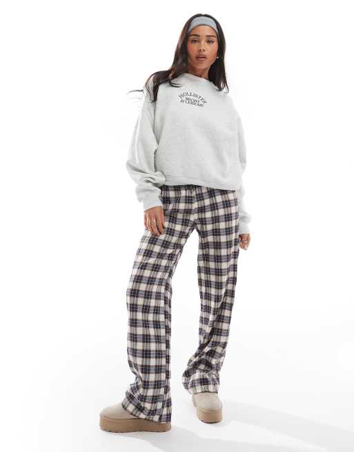 Hollister script logo sweat top in grey, 3 of 4