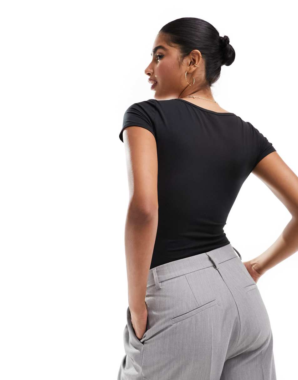 Hollister bodysuit discount