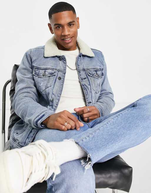 Light wash sherpa denim jacket shop