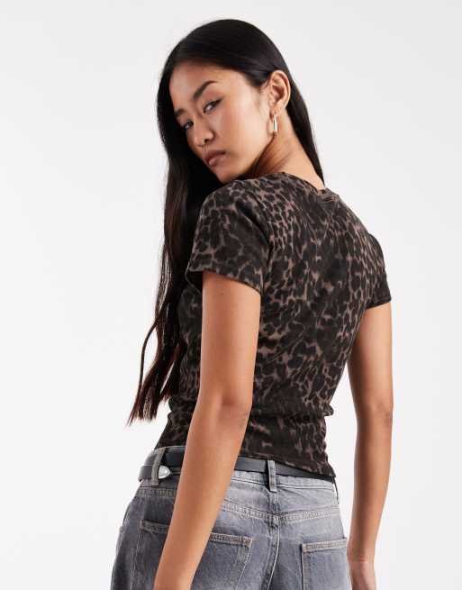 Hollister short sleeve baby tee in brown leopard print, 2 of 4