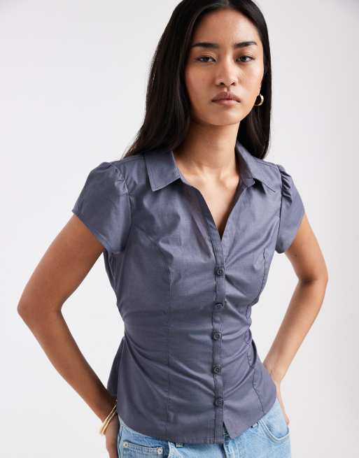 Hollister short sleeve bow belt shirt in navy, 3 of 4