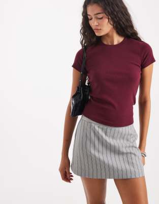 Hollister Short Sleeve Crew Neck T-shirt In Red