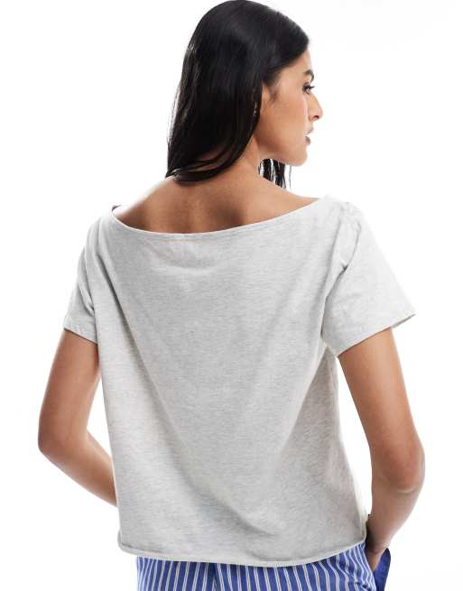 Hollister short sleeve off shoulder relaxed t-shirt in grey, 4 of 4