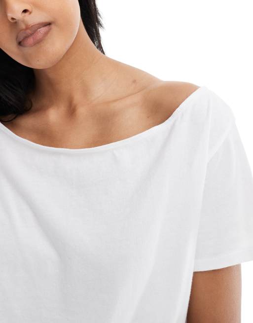 Hollister short sleeve off shoulder relaxed t-shirt in white