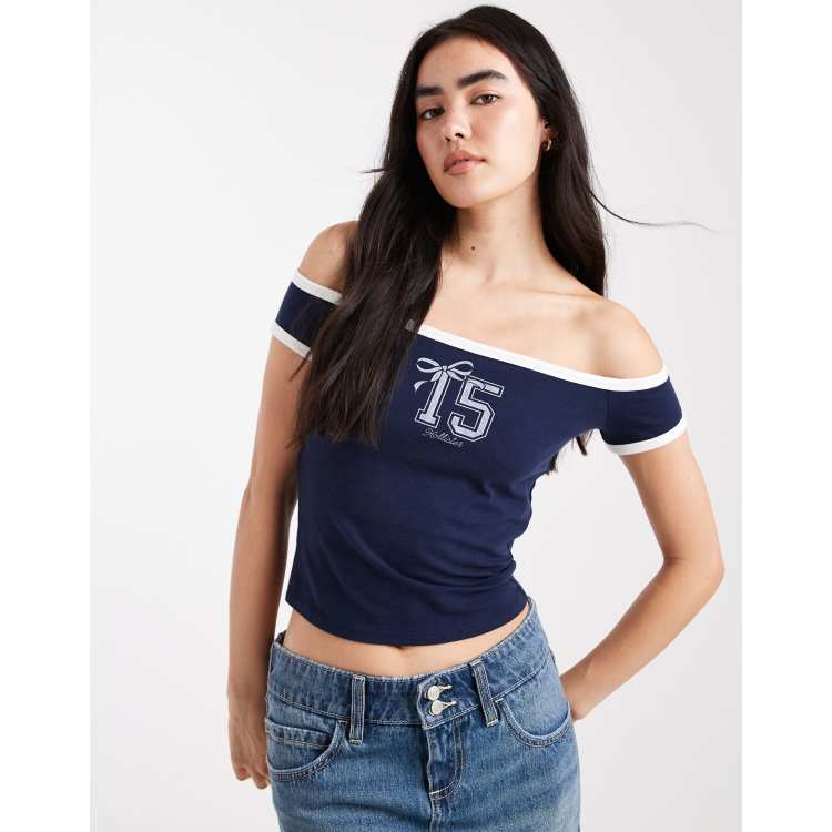 Hollister short sleeve off the shoulder graphic t-shirt in navy | ASOS