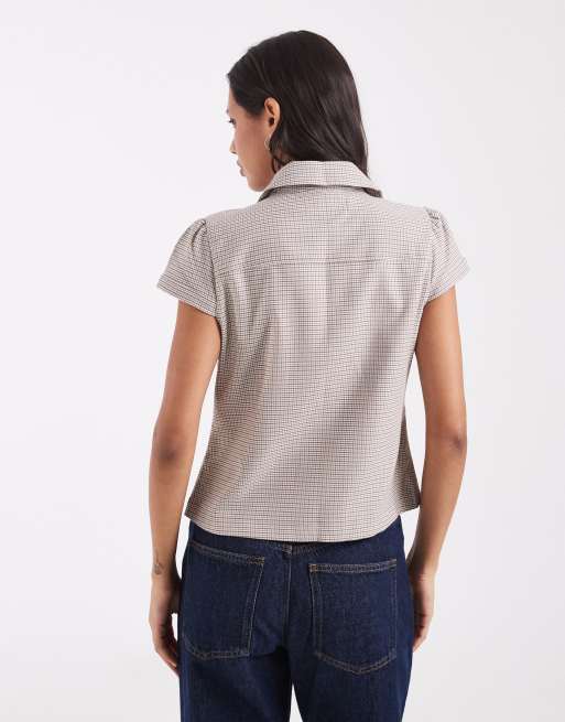 Hollister short sleeve peacoat button through shirt in beige check, 4 of 4
