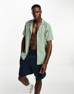 Hollister short sleeve seersucker stripe revere collar shirt in sage green