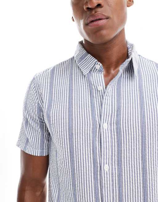 Hollister short sleeve seersucker stripe shirt in navy/white, 3 of 4