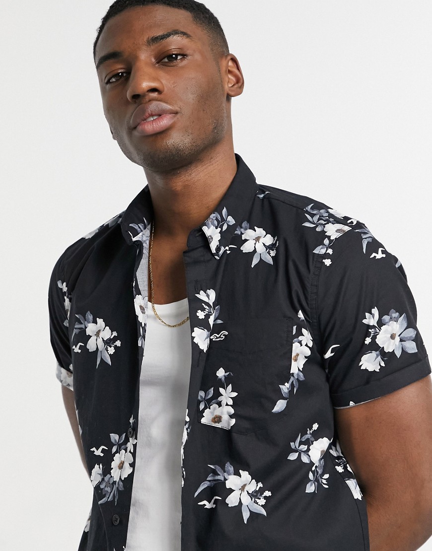 Hollister short sleeve slim fit floral print shirt in black