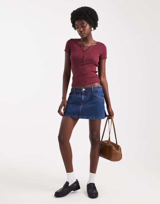 Hollister short sleeve v neck button detail t-shirt in burgundy