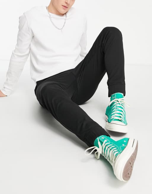 Hollister skinny fit cargo sweatpants in black with pockets, 3 of 4