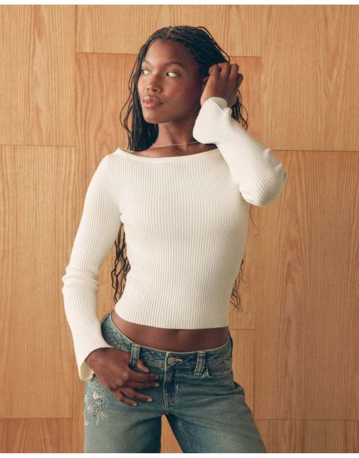 Hollister Slash-neck bell sleeve sweater in white