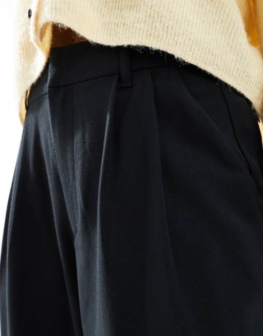 Hollister – Smarte Hose aus Satin in Schwarz mit hohem Bund, 4 von 5