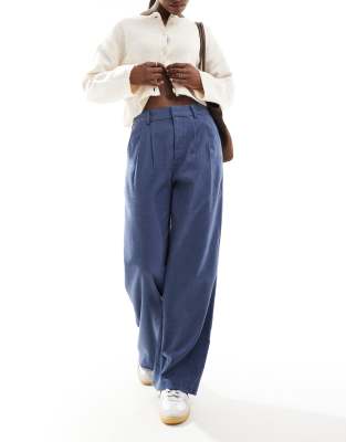 Hollister - Smarte Hose in Marineblau mit weitem Bein und hohem Bund