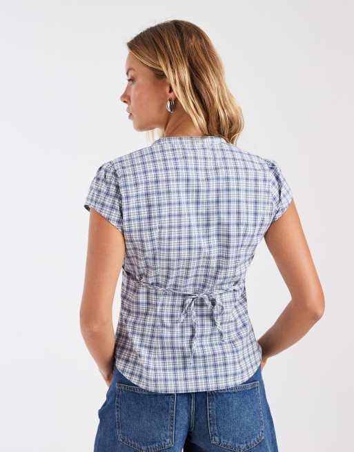 Hollister smocked short sleeve shirt in white check, 4 of 4