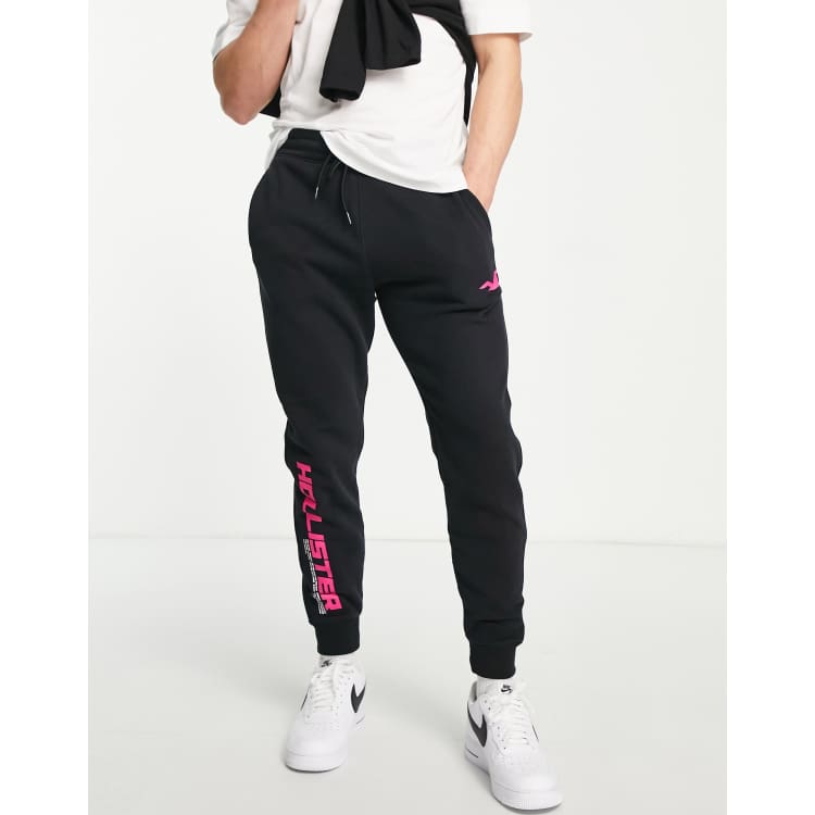 Hollister Logo Graphic Banded Sweatpants (2.305 RUB) via Polyvore featuring  activewear, activewear pants, blac…