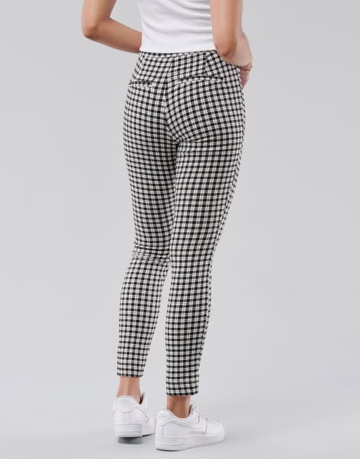 Plaid hollister pants discount