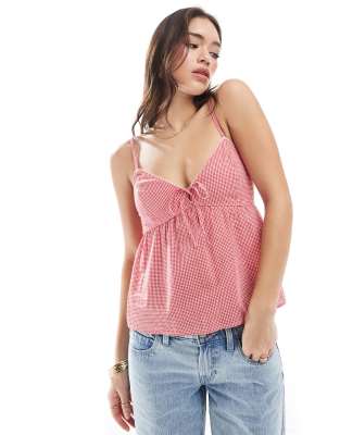 Hollister - Strukturiertes Babydoll-Oberteil mit Camisole-Trägern und rotem Vichy-Karo