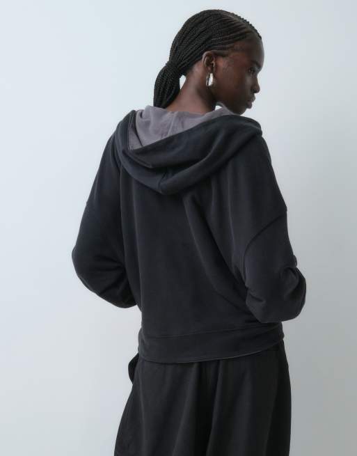 Hollister sudadera con capucha reversible extragrande en negro y gris, 2 de 9