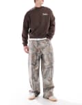 [Hollister] Hollister super baggy carpenter jeans in camo-Green W28 CAMO