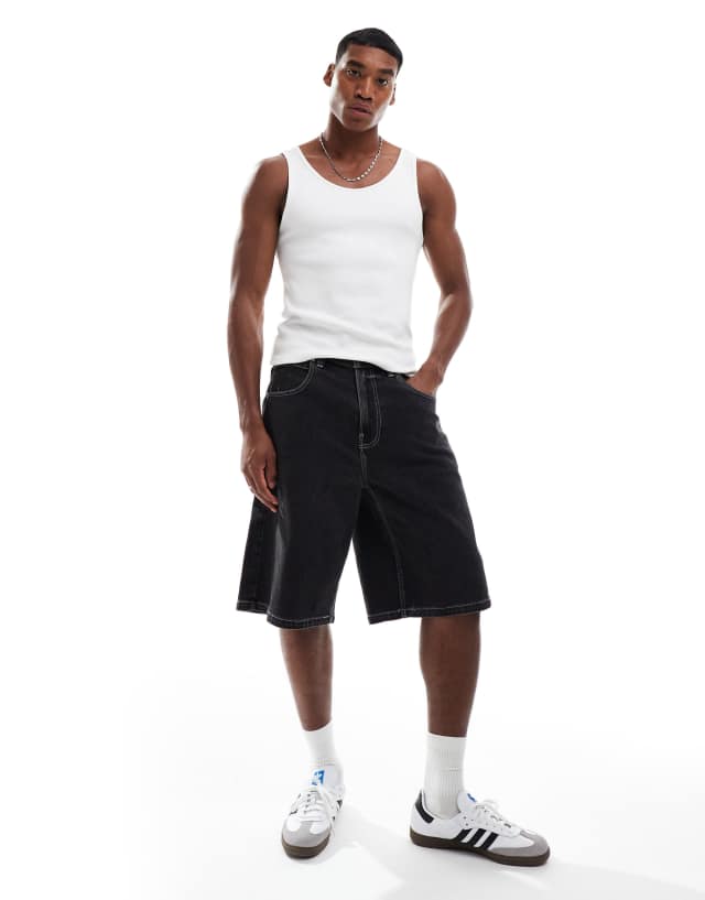 Hollister super baggy denim embroidered shorts in dark wash | ASOS