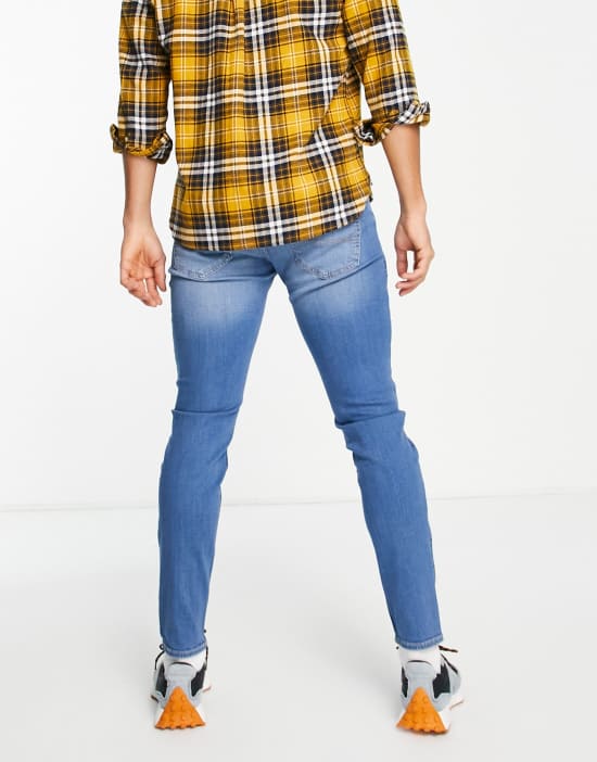 https://images.asos-media.com/products/hollister-super-skinny-jean-in-blue/201218247-2?$n_550w$&wid=550&fit=constrain