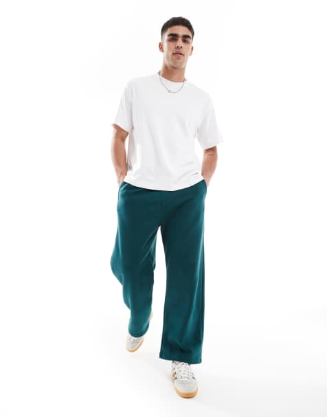 Hollister – Superweite Jogginghose in Grün mit Kontrastnaht - view 1