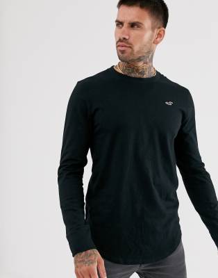 Hollister – Svart långärmad topp med rundad nederkant och klassisk logga