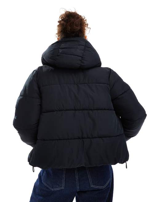 Hollister – Svart, vadderad och kort vardagsjacka med huva, 2 av 4