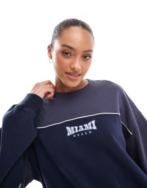 Hollister - Sweater met contrasterende panelen en logo in marineblauw multi, deel van co-ord set