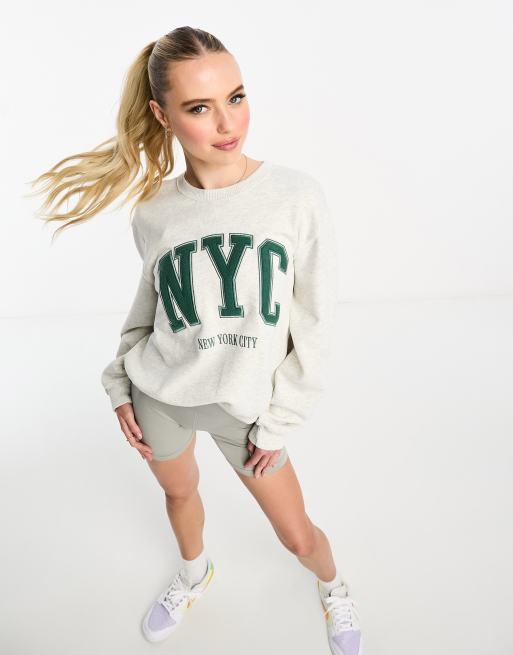 Hollister - Sweatshirt met ronde hals en 'NYC'-print in grijs