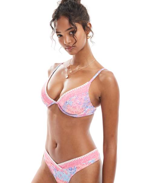 Hollister Swimwear - Top bikini con ferretto e scollo profondo rosa con motivo patchwork in coordinato - view 1